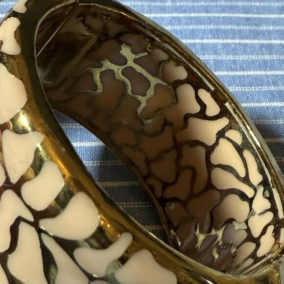 RARE Vintage Angélique de Paris Ivory Resin & Gold over Sterling Hinged‎ Cuff - Picture 4 of 9